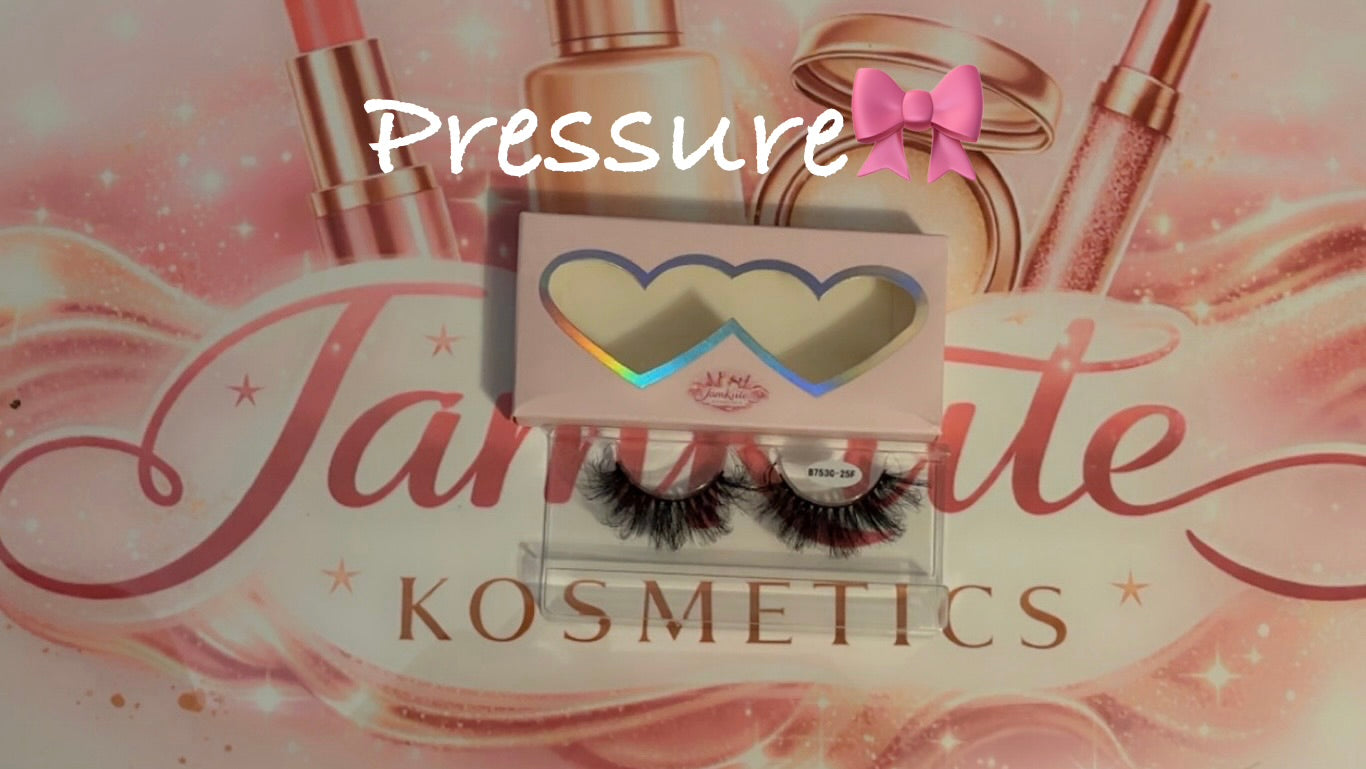 It Girl Collection