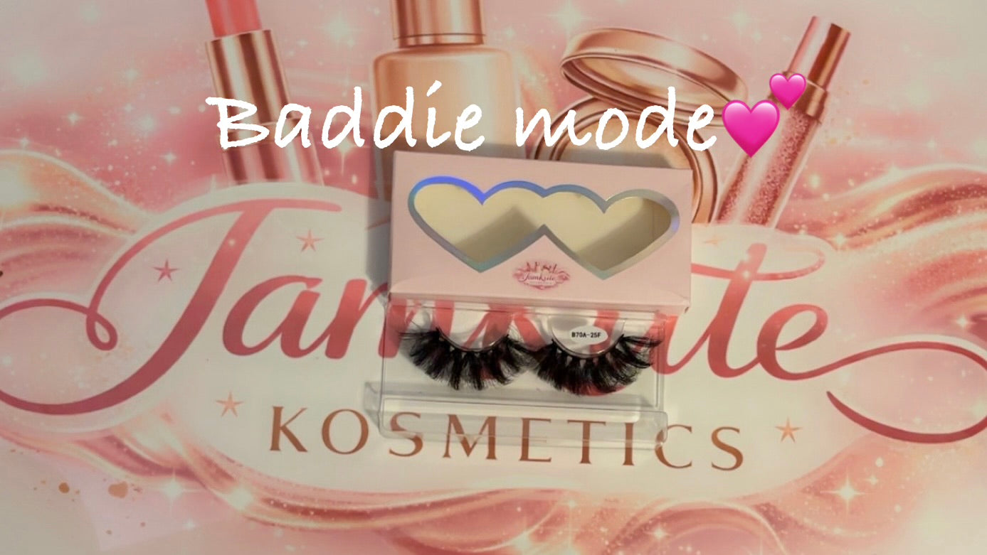 It Girl Collection